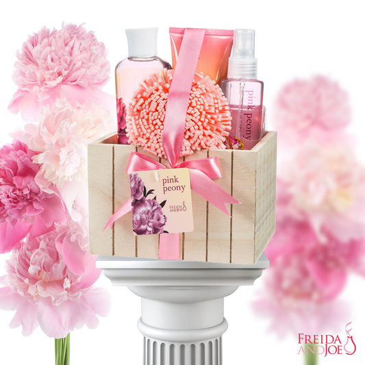 Pink Peony Spa Bath Gift: Shower Gel, Bubble Bath, Body Spray, Body Lotion & Sponge